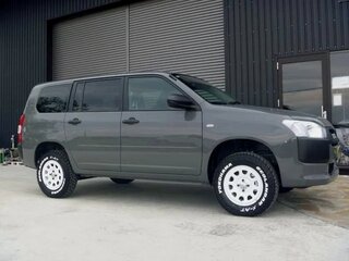 2025 Toyota Probox I Рестайлинг, серый, 1545000 рублей, вид 4