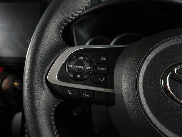 2021 Toyota Roomy I Рестайлинг, белый, 1499000 рублей - вид 18