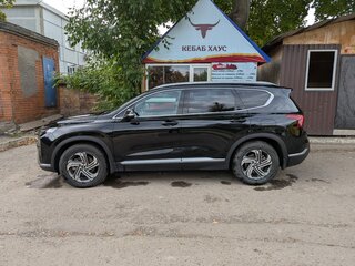 2021 Hyundai Santa Fe IV Рестайлинг, чёрный, 3670000 рублей, вид 5
