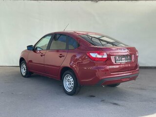 2026 Lada (ВАЗ) Granta I Рестайлинг, красный, 1113000 рублей, вид 5