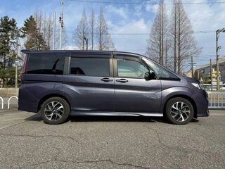 2021 Honda Stepwgn Spada V Рестайлинг, фиолетовый, 1990000 рублей, вид 5