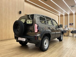 2026 Lada (ВАЗ) Niva Travel I Рестайлинг, коричневый, 1439000 рублей, вид 4
