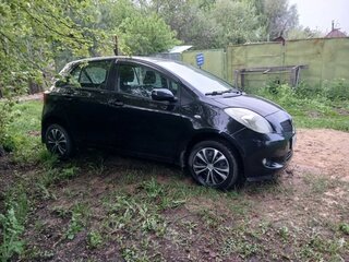 2008 Toyota Yaris Multimode II, чёрный, 430000 рублей, вид 3