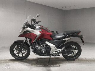 2023 Honda NC 750X, красный, 1080000 рублей, вид 2