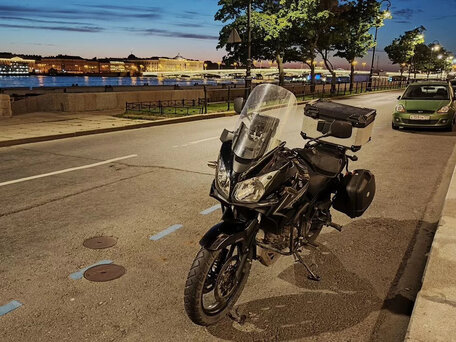 2009 Suzuki V-Strom DL 650, чёрный, 450000 рублей, вид 1