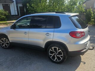 2010 Volkswagen Tiguan I, серебристый, 890000 рублей, вид 5