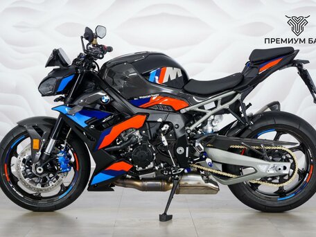 2025 BMW M 1000 R, чёрный, 2899000 рублей, вид 2