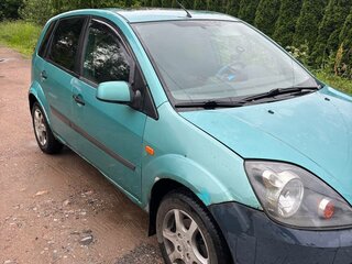 2006 Ford Fiesta Mk5, зелёный, 210000 рублей, вид 3