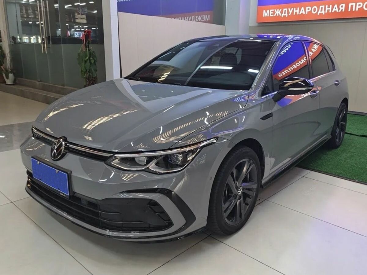 Открыть фотографии: Volkswagen Golf VIII