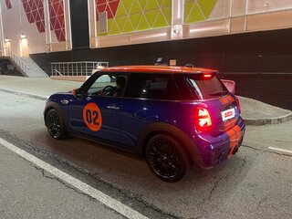 2019 Mini Hatch Cooper III (F55/F56) Рестайлинг, синий, 2300000 рублей, вид 5