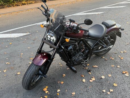 2021 Honda CMX 1100 Rebel, красный, 949999 рублей, вид 2