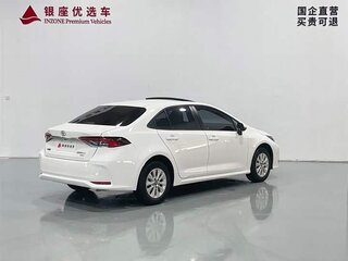 2021 Toyota Corolla XII (E210), белый, 1750000 рублей, вид 4