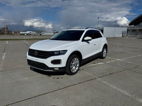 2022 Volkswagen T-Roc I (China Market), белый, 2090000 рублей, вид 4