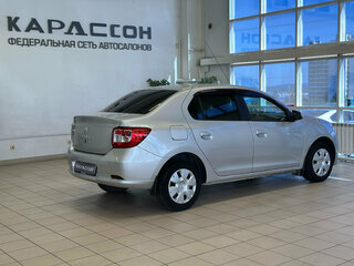 2014 Renault Logan II, серебристый, 599000 рублей, вид 2