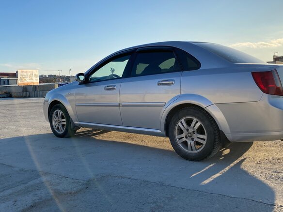 2007 Chevrolet Lacetti I, серебристый, 630000 рублей - вид 8