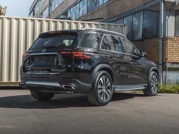 2026 Mercedes-Benz GLE 350 II (V167) Рестайлинг, белый - вид 3