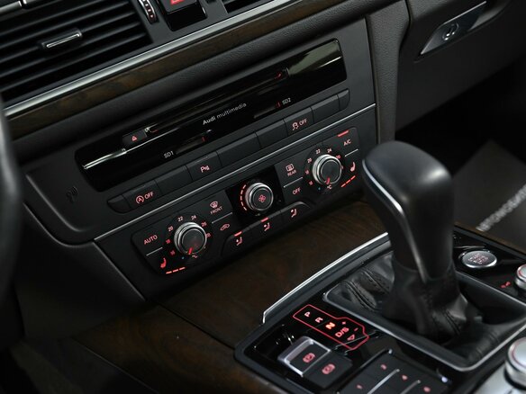 2015 Audi A6 IV (C7) Рестайлинг, белый - вид 6