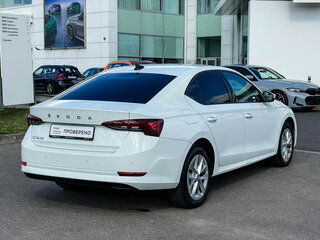 2020 Skoda Octavia IV (A8), белый, 2067000 рублей, вид 5