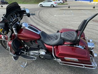 2009 Harley-Davidson Electra Glide, красный, 850000 рублей, вид 5