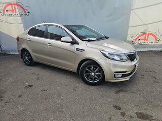 2015 Kia Rio III Рестайлинг, бежевый, 949000 рублей, вид 1