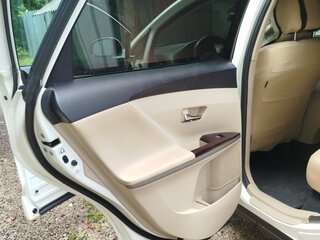 2010 Toyota Venza I, белый, 1930000 рублей, вид 4