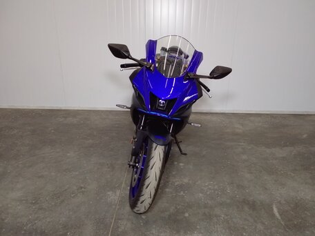2022 Yamaha YZF-R7, синий, 829000 рублей, вид 5