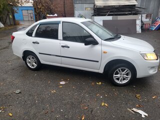 2014 Lada (ВАЗ) Granta I, белый, 465000 рублей, вид 2
