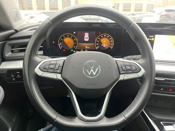 2022 Volkswagen Lamando L II, красный, 1950000 рублей - вид 9