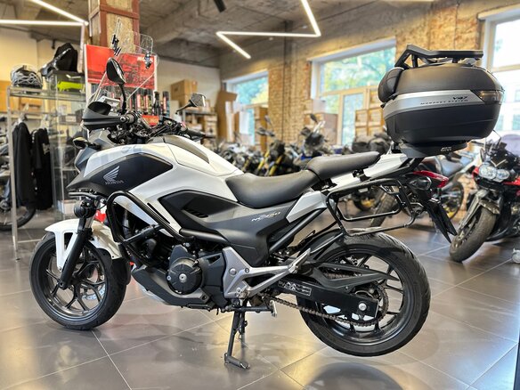 2014 Honda NC 750X, белый, 600000 рублей - вид 6