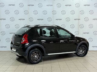 2012 Renault Sandero Stepway I, чёрный, 550000 рублей, вид 4