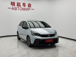 2023 Honda Fit Crosstar IV Рестайлинг, белый, 975000 рублей, вид 2