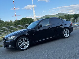 2010 BMW 3 серии 318i V (E90/E91/E92/E93) Рестайлинг, чёрный, 790000 рублей, вид 5