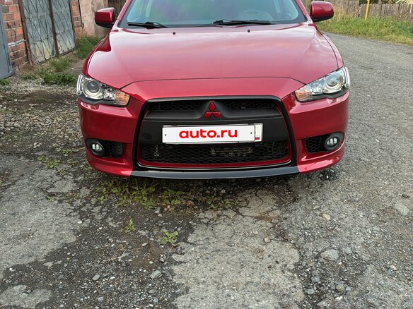 2008 Mitsubishi Lancer X, красный, 950000 рублей - вид 2