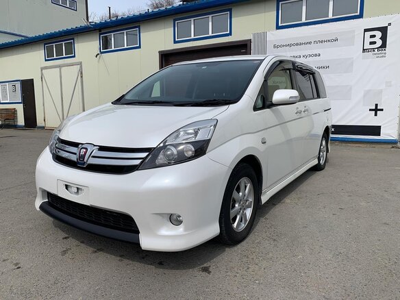 2014 Toyota ISis I Рестайлинг, белый, 1188008 рублей - вид 2