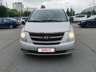2010 Hyundai Grand Starex I, серебристый, 600000 рублей, вид 1