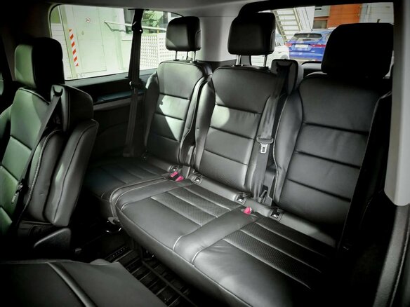 2026 Opel Zafira Life, зелёный - вид 28