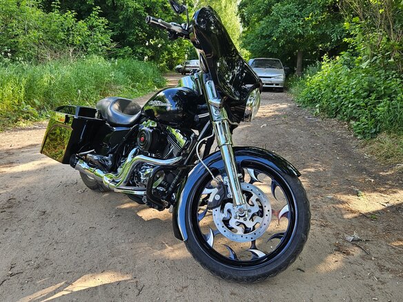 2012 Harley-Davidson Street Glide, чёрный, 950000 рублей - вид 5