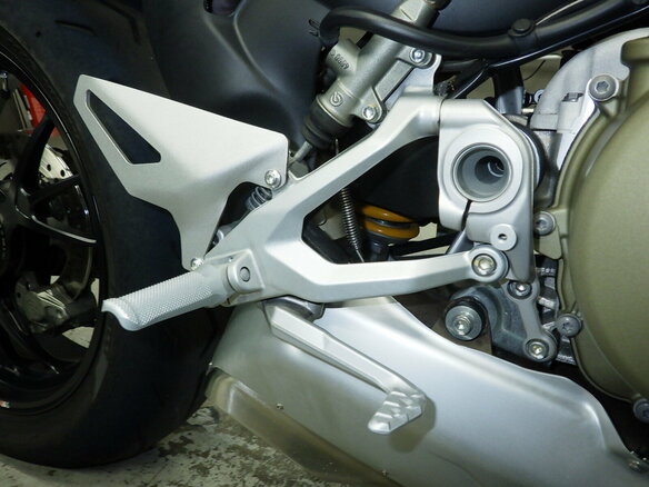 2020 Ducati Streetfighter V4, красный, 1745000 рублей - вид 33