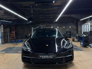2019 Porsche Panamera 4 II, чёрный, 7660000 рублей, вид 2