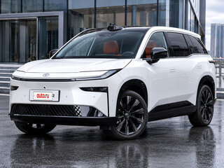 2026 Toyota bZ3X 67.9 kWh, белый, 3189000 рублей, вид 1