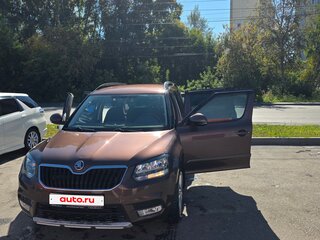 2014 Skoda Yeti I Рестайлинг, коричневый, 1150000 рублей, вид 1