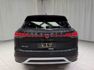 2023 Volkswagen Tayron I Рестайлинг, серебристый, 2300000 рублей, вид 3