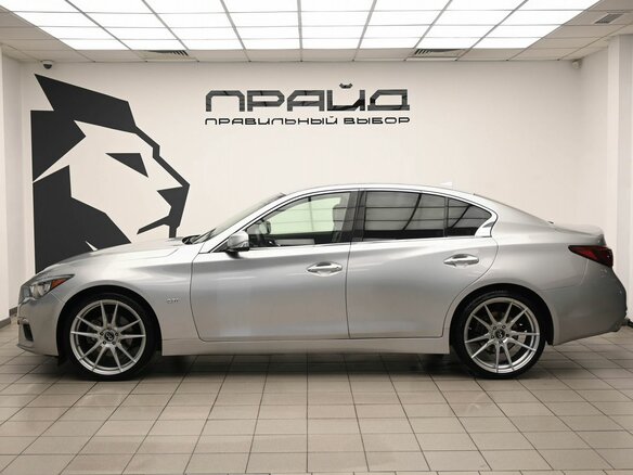 2017 Infiniti Q50 I Рестайлинг, серебристый, 2060000 рублей - вид 5