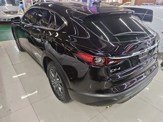 2023 Mazda CX-4 I Рестайлинг, чёрный, 1800000 рублей, вид 5
