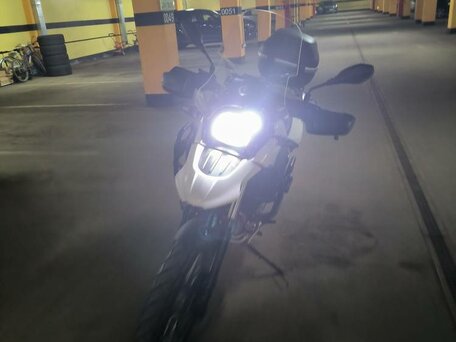 2011 BMW F 650 GS, серебристый, 550000 рублей, вид 3