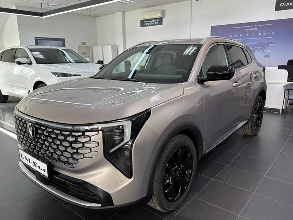 2026 Changan UNI-S I Рестайлинг, коричневый
