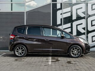 2011 Honda Fit II, красный, 800000 рублей, вид 5