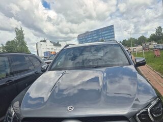 2019 Mercedes-Benz GLE 300 d II (V167), серый, 4643557 рублей, вид 5