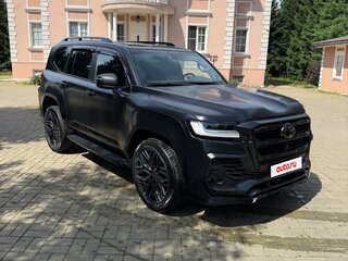 2022 Toyota Land Cruiser 300 Series, чёрный, 12500000 рублей, вид 3