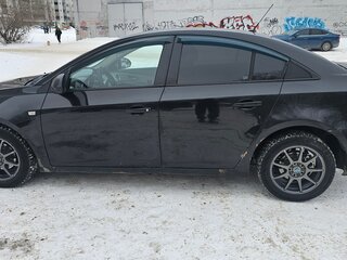 2011 Chevrolet Cruze I, чёрный, 500000 рублей, вид 4